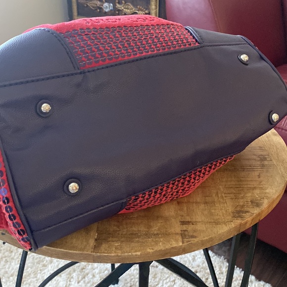 Juicy Couture Bag Sequin Red Purple Heart - Picture 9 of 10